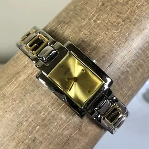 Orologio Guess Donna G65255L Quadrante Oro Vestito Bicolore Acciaio 23mm Quarzo 6 1/2" - Foto 1 di 12