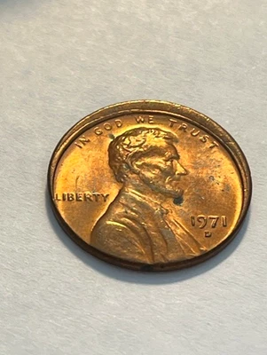 1971-D Lincoln Cent/Error/Off-Center/Red Unc++ #19458-2 - Image 1 of 2