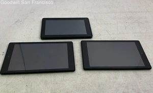 Lot 3 Amazon Kindle Fire 1st Gen D01400 HD 8 7th Gen L5S83A And 8th Gen SX034QT - Picture 1 of 10