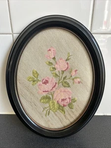 Lot 9 Vintage Floral Needle Point Cross Stitch Wood Oval Frame 24x19cm - Picture 1 of 5
