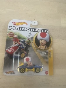 Hot Wheels Mario Kart Toad Mach 8 Kart Nintendo Collection - Picture 1 of 2