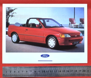 Original 1990-91 FORD ESCORT Mk5 CABRIOLET POST CARD - Mint Condition - Picture 1 of 2