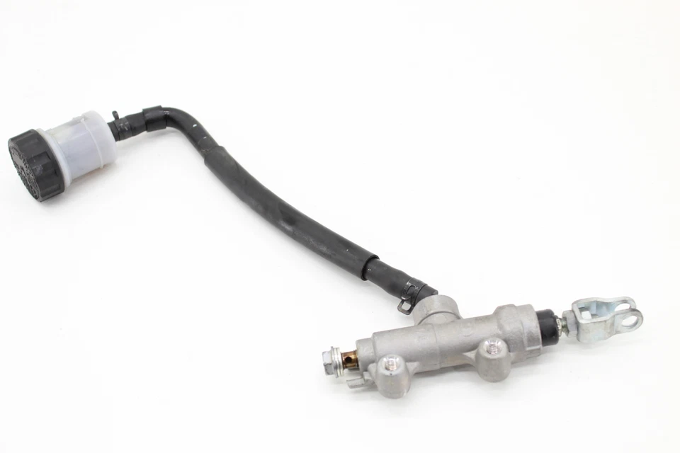 Cilindro maestro de freno trasero Kawasaki Ninja 1000sx 20-23 con depósito Foto 1 de 4