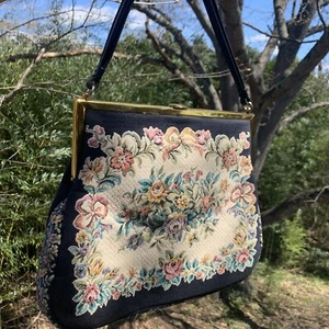 RARE Grandma's Rose Purse Handbag Gold Pfeil Modell Floral Tapestry ❤️sj7m5b2 - Picture 1 of 12
