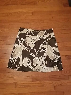 Falda Kenneth Cole para mujer verde tostado floral línea A plisada por encima de la rodilla talla 10 Foto 1 de 4