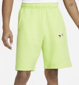 Men’s Nike Fleece Shorts Logo Twist Green Streetwear Fashion Size Medium NEW - Picture 1 of 7