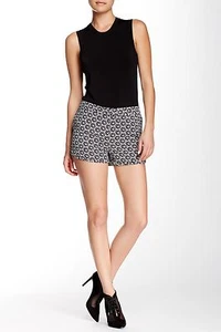 NWT- DVF 'Tiffany' Floral Printed Silk Shorts - Black/White - Size 2 - Picture 1 of 2