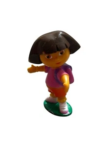 Dora The Explorer Cake Topper, 2009 Viacom. Estimated 2inches tall - Picture 1 of 3