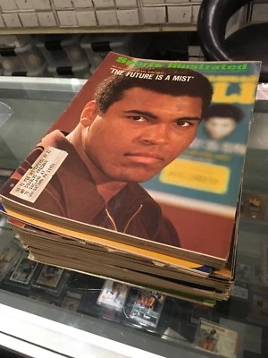1971 SPORTS ILLUSTRATED 24 WEEK LOT MUHAMMAD ALI JOE GREENE STEVE MCQUEEN  EX+ - Image 1 of 2