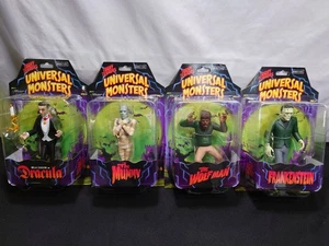 Toony Terrors Universal Monsters Figuren 4er Set Wolfman Mumie Dracula - Bild 1 von 15