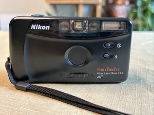 Nikon Fun Touch 4 VTG Point-&-Shoot 35mm Film Camera -Great - Free Shipping - Picture 1 of 5