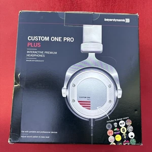 beyerdynamic custom one pro - Picture 1 of 9