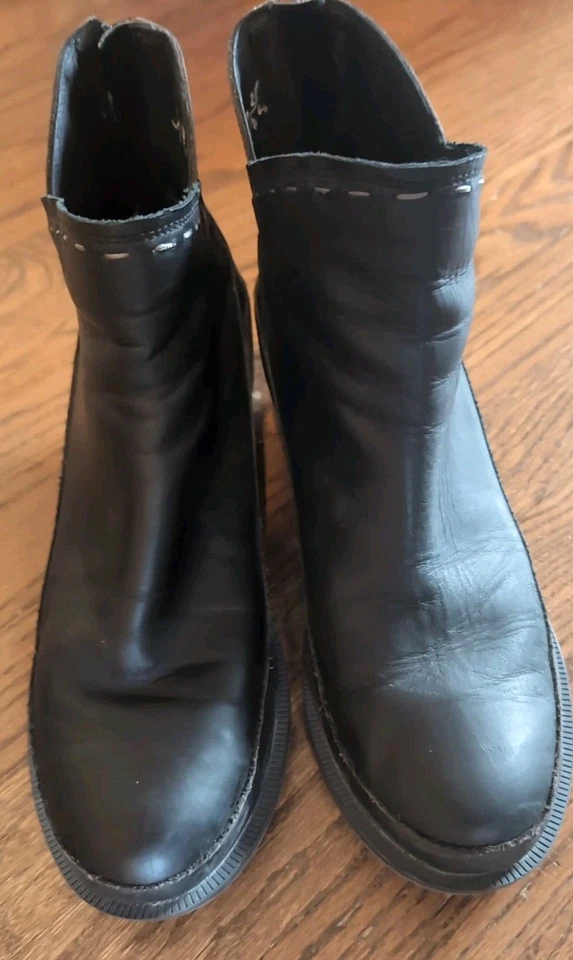 Botines Chaco Cataluna de cuero negro con cremallera trasera para mujer talla 10 Foto 1 de 4