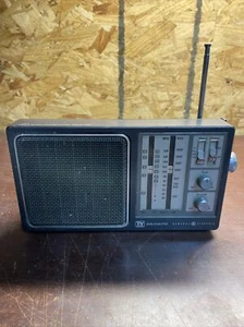 GE General Electric 4 Band Receiver TV/WB/AM/FM Radio TV Sound Weather 7-2945A - Picture 1 of 11