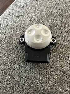 AUDI Q5 2012 FRONT RIGHT PASSENGER SEAT LUMBAR CONTROL SWITCH OEM - Picture 1 of 2