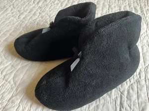 New MukLuks Women's L 8-9 Padded Bootie Slippers - Picture 1 of 6
