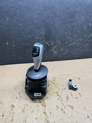 2008-2010 BMW 528I 535I F10  Auto Gear Selector Transmission Shifter U5795 DG - Image 1 of 4