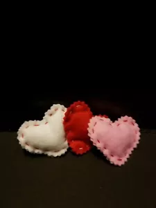 3pc Heart Pillow Set for Playscale/Fashion Doll Dioramas - Picture 1 of 5