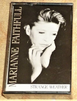 "STILL SEALED" CASSETTE TAPE / MARIANNE FAITHFUL "STRANGE WEATHER" / 7 90612-4 Foto 1 de 2