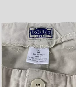 Essentials Style Women’s Size 14 Waist 34 Khaki Bermuda Shorts Hook Loop Pockets - Picture 1 of 8