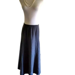 Talbots Italian Wool Grey Long Skirt Size 4 - Picture 1 of 6