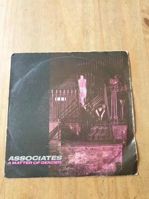 Associates - A Matter Of Gender FICS 16 VG/VG+ 7" Vinyl - Image 1 of 2