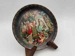 Palekh Porcelain Plate 1989 Tale of the Golden Cockerel by Pushkin Artist Vlezko - Picture 1 of 6