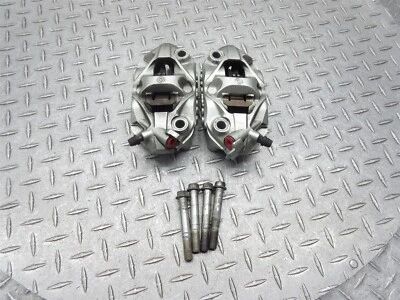 Juego de pares de pinzas de freno delanteras izquierda derecha Suzuki GSXR 750 GSXR750 2013 11-20 Foto 1 de 4