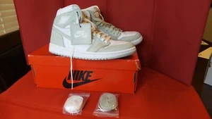 Woman Size 10 Air Jordan 1 Retro OG High Seafoam W (with box & laces) CD0461-002 - Picture 1 of 13