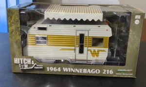 Greenlight CHASE Hitch & Tow Trailers 1964 Winnebago 216 1:24 Scale Camper Green - Picture 1 of 8