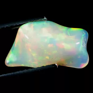 3.10 ct Best Fancy (16 x 8 mm) Unheated / Untreated Play of Colors Rainbow Opal - Picture 1 of 1