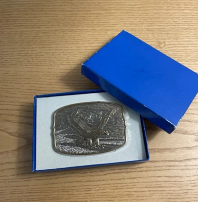 Hebilla de cinturón International Monetary Mint American Eagle oro plata con caja original certificado de autenticidad Foto 1 de 4