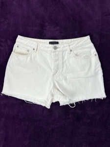 House Of Harlow 1960 Cream White High Rise Cutoff Jean Shorts Size 28 - Picture 1 of 7