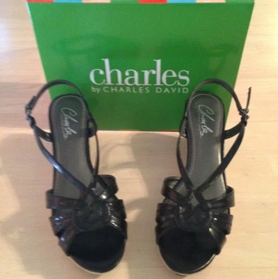 Zapatos para mujer Charles David surgidos negros cuñas zapatos talla 10 nuevos Foto 1 de 4