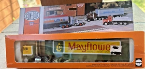 Con-Cor Tractor Moving Van Trailer Mayflower 1007 Boxed NOS HO Scale - Picture 1 of 3