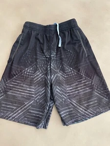 C9 Champion Boys Navy with design Basketball Shorts Large 12-14 - Picture 1 of 3