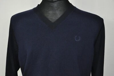 Suéter para hombre Fred Perry de lana azul marino con logotipo talla 42"/L Foto 1 de 4