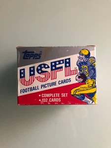 1985 TOPPS USFL FOOTBALL CARD COMPLETE FACTORY BOX SET 1-132 - Bild 1 von 1