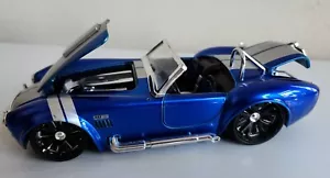 Jada BigTime Muscle 1:24 Scale Diecast Model Car - 1965 Shelby Cobra 427 S/C - Picture 1 of 9