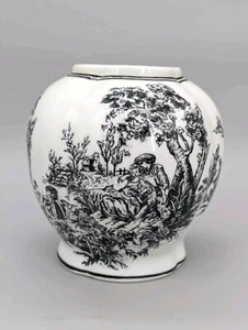 Exquisite Japanese White & Black Vase Canister 6.5" Village Trees & People - Picture 1 of 9