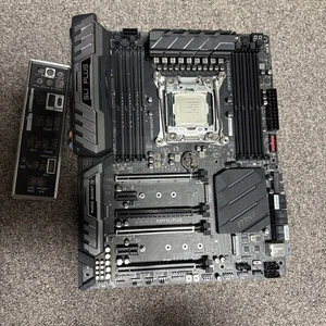 Placa madre MSI X299 SLI PLUS X299 LGA2066 DDR4 ATX probada con i7-7820X - Imagen 1 de 2