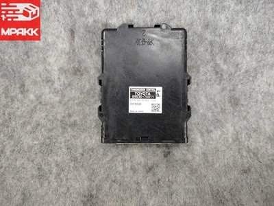 Computadora módulo de control de transmisión Toyota Prius V 2011-2015 OEM 89535-76011 Foto 1 de 4