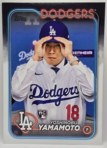 2024 Topps Flagship Collection Yoshinobu Yamamoto SP Oversized #OTCSP-2 - Costco - Picture 1 of 2