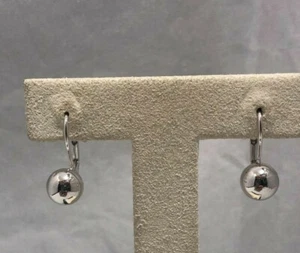 Orecchini in argento con palline-Gioielleria Ottaviani Roma dal 1894  - Imagen 1 de 3