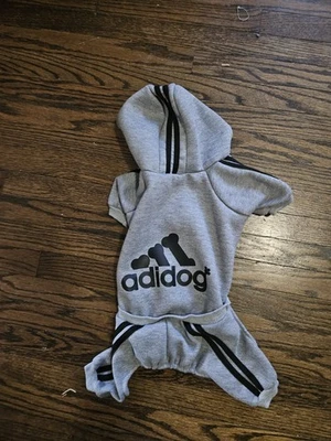 Moletom com capuz quente Adidog Dog Sweatshirt média - Imagem 1 de 3