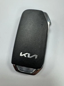 GENUINE KIA 3 BUTTON REMOTE SMART KEY FOB TESTED & WORKING. SVI-MQ4FGE03 ! - Picture 1 of 5