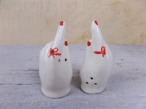 Vintage handgeformte Salz und Pfefferstreuer Vergessen Sie nicht rote Schnur am Finger - Bild 1 von 6