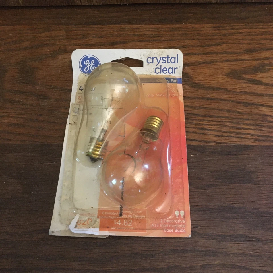 GE 74037 CEILING FAN LIGHT BULBS 40W  40A15N/C/CF-T2/6 (DOI 522713) - Image 1 of 2
