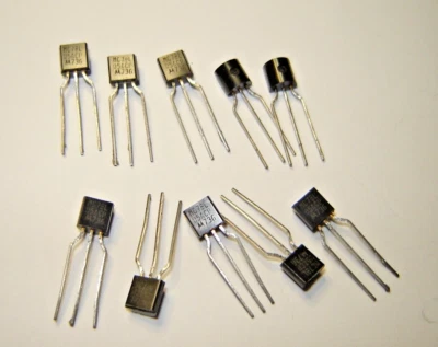 20 pcs MC78L05ACP Positive 5 V +/-5 %, / 100mA Voltage Regulator Case-29 package - Image 1 of 2