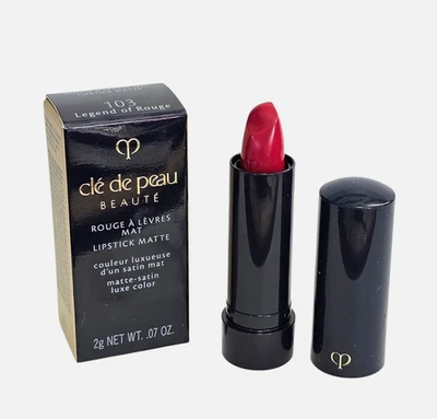 Lápiz labial Cle De Peau Beaute mate color de lujo 103 Legend Of Rouge rojo mini viaje Foto 1 de 4